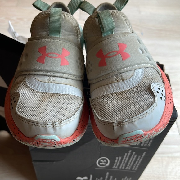 Girl’s Under Armour GPS Runplay Fade sneakers size 13K - Picture 8 of 8